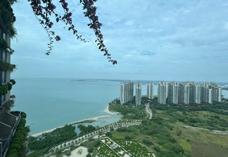 Carnelian Tower Forest City