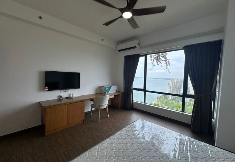 Carnelian Tower Forest City