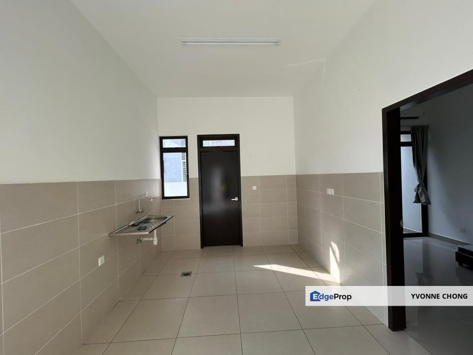 Partial furnished 2 storey terrace house for rent @ Aspira Parkhomes Gerbang , Johor, Gelang Patah