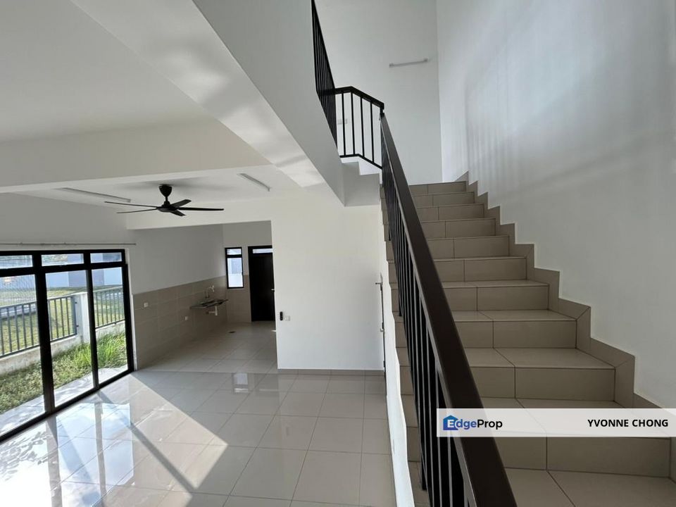 Partial furnished 2 storey terrace house for rent @ Aspira Parkhomes Gerbang , Johor, Gelang Patah