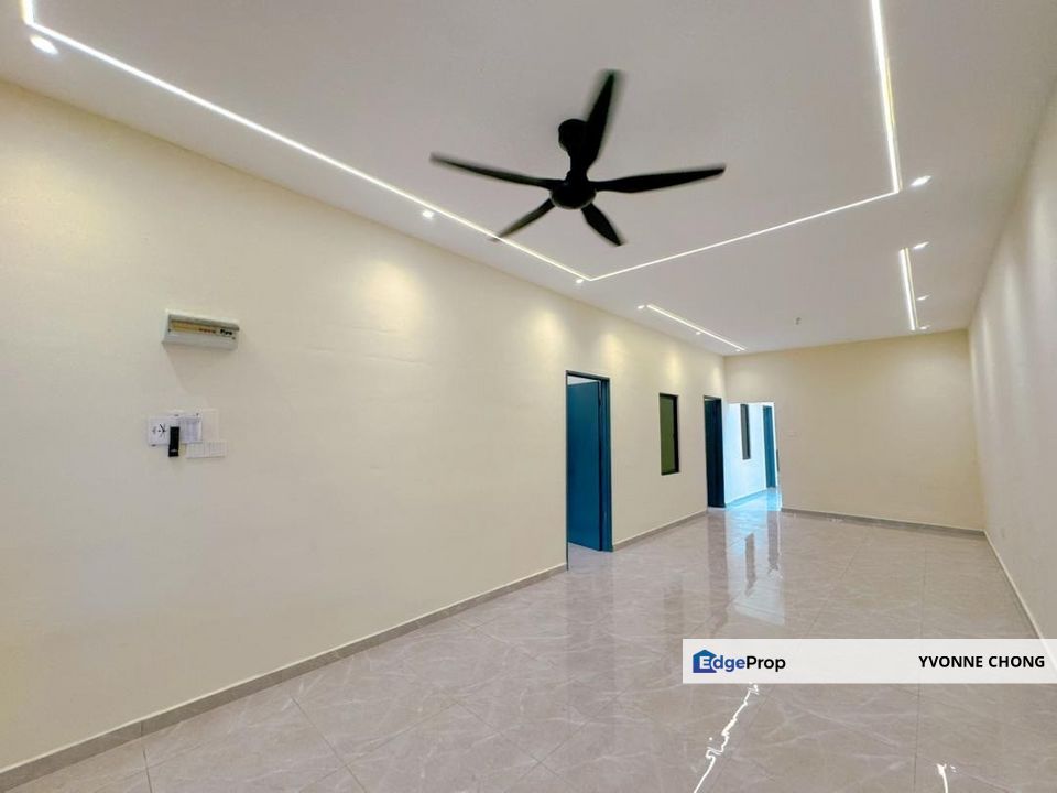 Renovated single storey house for sale @ Gelang Patah Taman Dato Syed Mohd Idrus, Johor, Gelang Patah