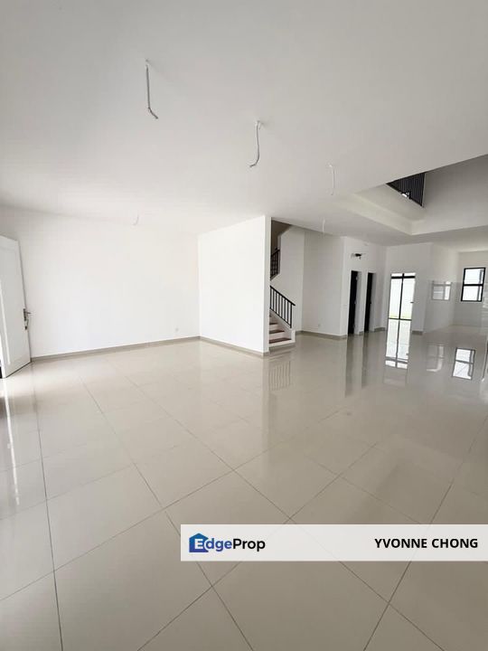 Endlot with land 2 storey cluster house for sale @ The Commune Eco Botanic 3, Johor, Nusajaya