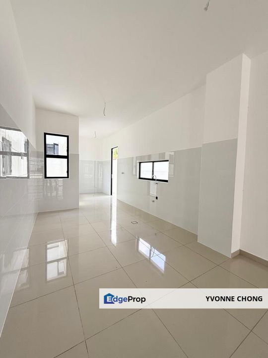 Endlot with land 2 storey cluster house for sale @ The Commune Eco Botanic 3, Johor, Nusajaya