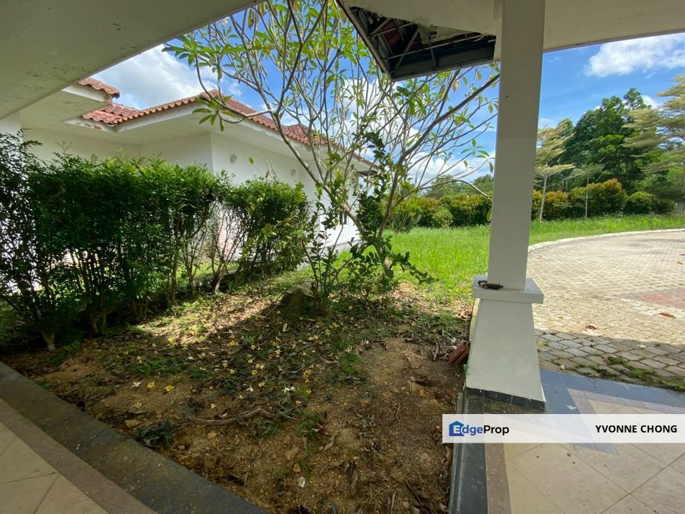 Single storey villa for sale @ Leisure Farm , Johor, Gelang Patah