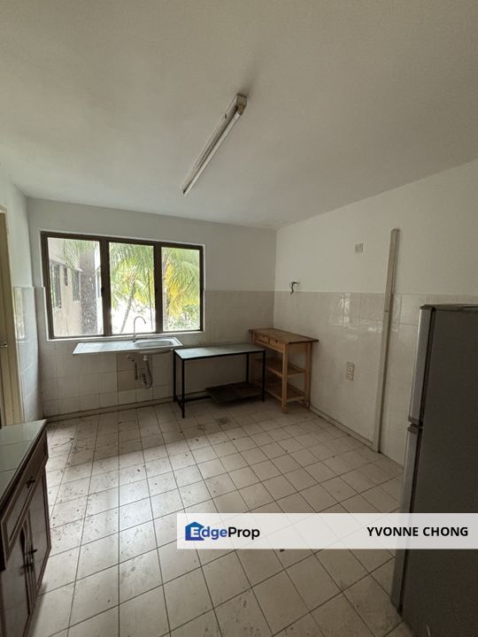 5 bedrooms for rent @ Danga View Apartment , Johor, Johor Bahru