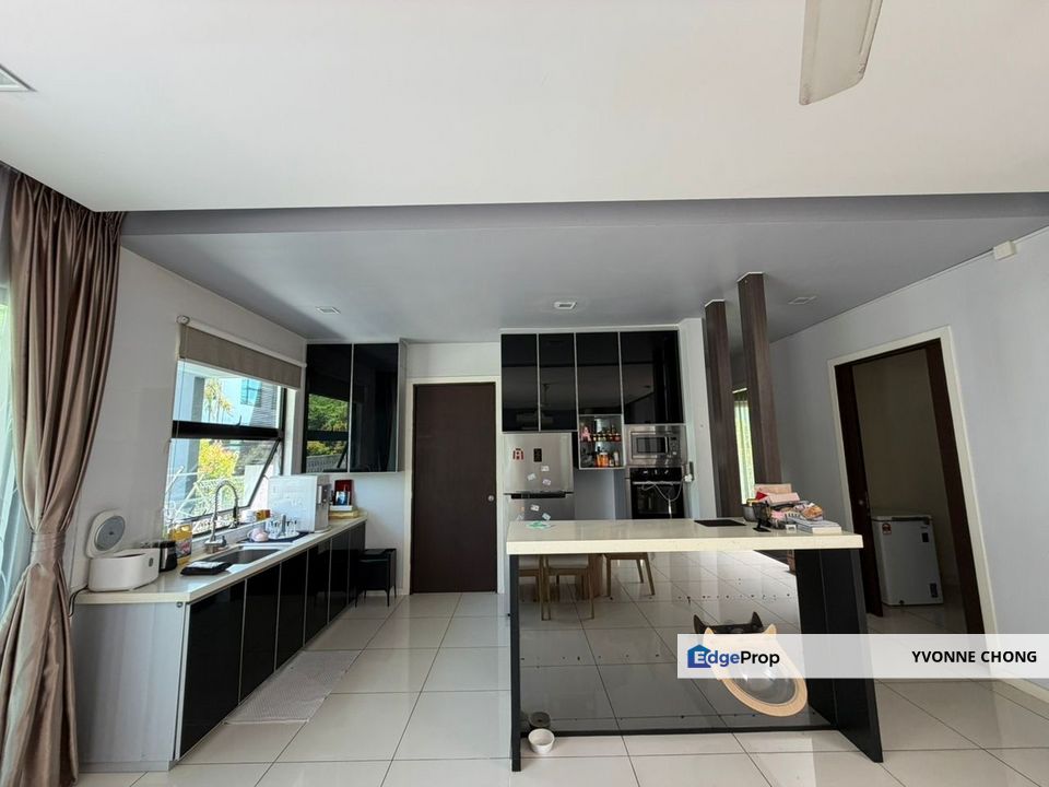 Endlot 2 storey terrace house for rent @ Harmony Park East Ledang , Johor, East Ledang