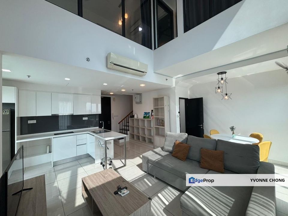 Fully furnished duplex unit for rent @ Almas Suites Puteri Harbour , Johor, Kota Iskandar