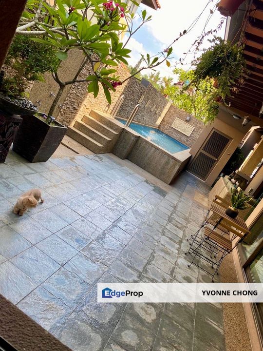 Renovated 3 storey semi D house for sale @ Taman Sutera Utama Jalan Sutera Chengal, Johor, Skudai