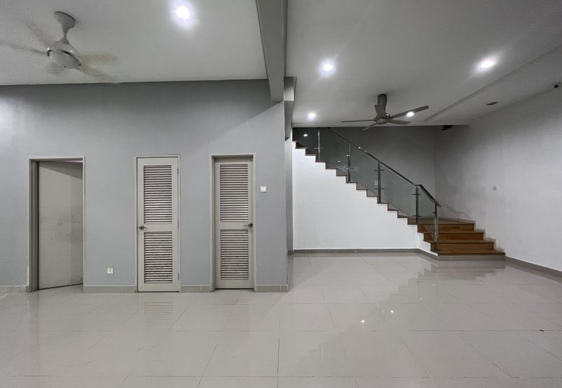 Avenue 6, Bandar Tun Hussein Onn