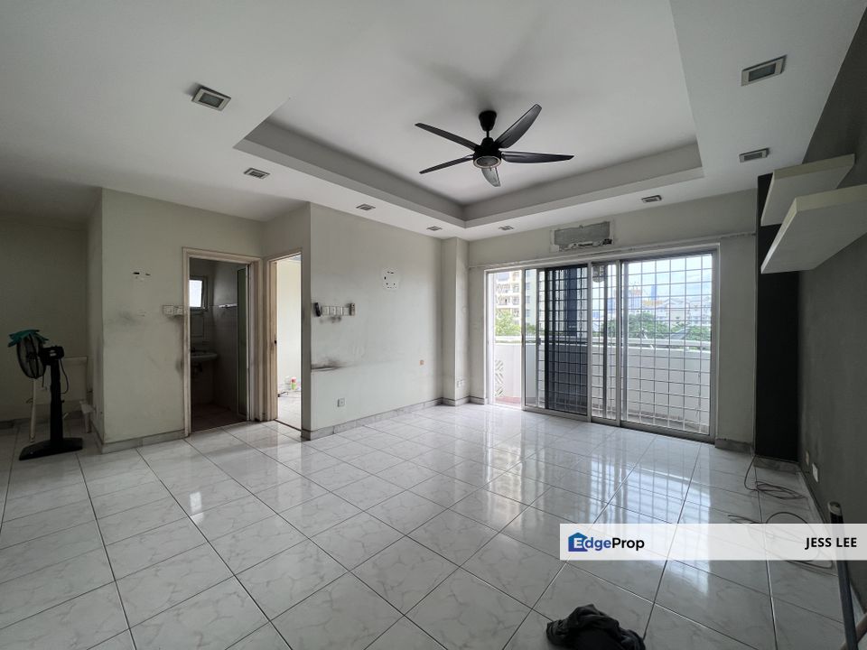 Midah Ria Condominium Cheras Three Bedrooms Facing Kl View, Kuala Lumpur, Cheras