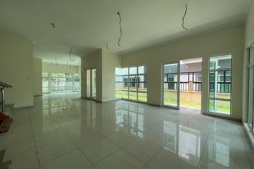 Bandar Tun Hussein Onn