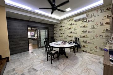 SL 2, Bandar Sungai Long