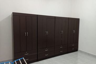 SL 4, Bandar Sungai Long