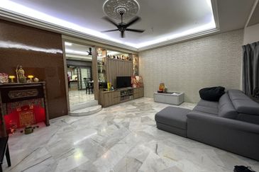 SL 2, Bandar Sungai Long