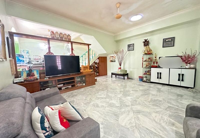 SL 6, Bandar Sungai Long