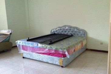 SL 13, Bandar Sungai Long