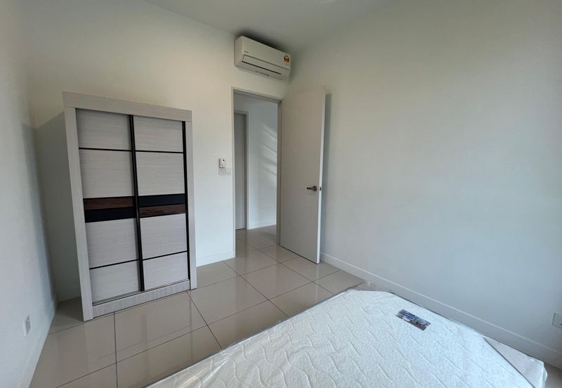 Residensi Emerald Damai (Emerald Hills) *