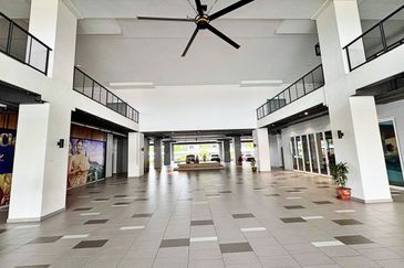 The Netizen, Bandar Tun Hussein Onn