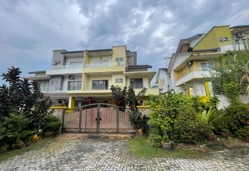 Taman D'Impian Tropika