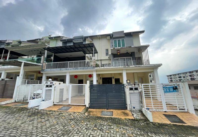 Taman D'Impian Tropika