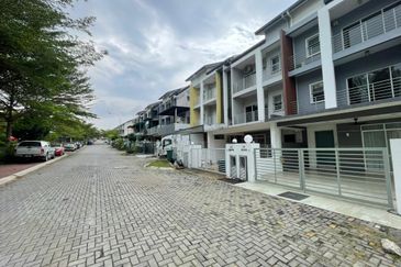 Taman D'Impian Tropika