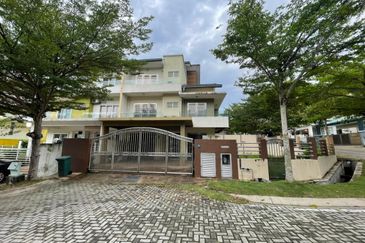 Taman D'Impian Tropika