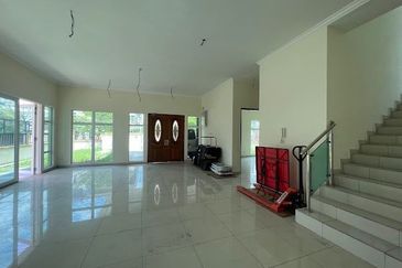 Bandar Tun Hussein Onn