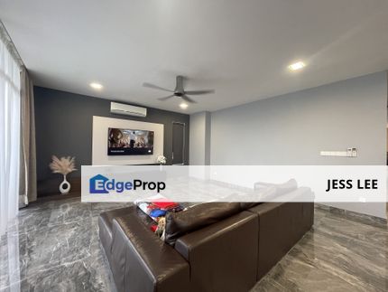 The Lakes Jade Hills Kajang Three Storey Bungalow Beautiful Designed, Selangor, Kajang