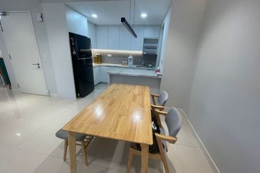 Residensi Emerald Damai (Emerald Hills)