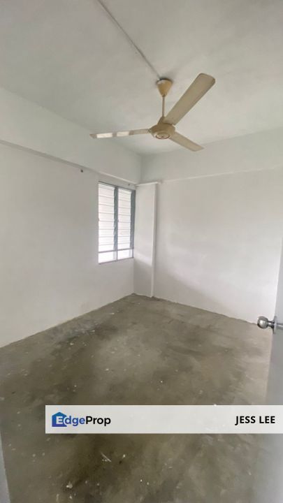 Flat Mahkota Cheras, Ready Move In, Bare Unit, Walk Up Second Floor, Selangor, Cheras