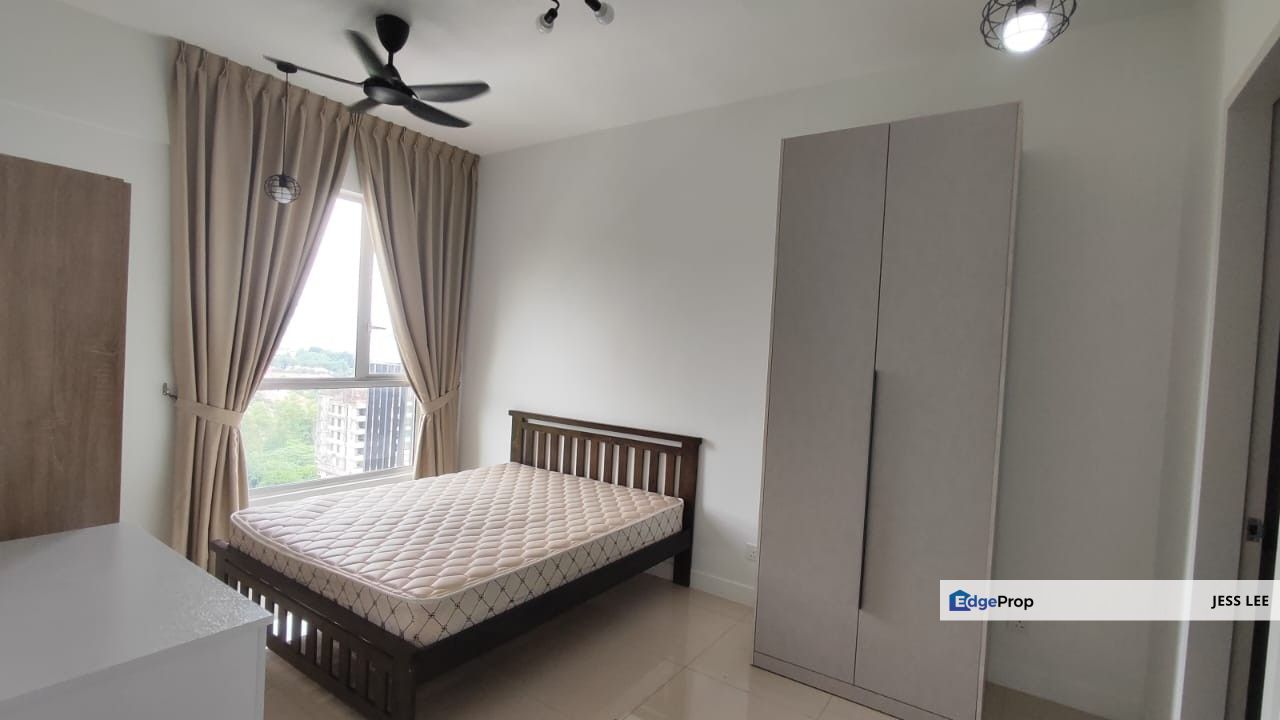 Emerald Hills, Alam Damai, Cheras, Lakefront Premium Condo, Fully Furnished 2 Bedrooms, Brand New, Ready Move In, Kuala Lumpur, Cheras