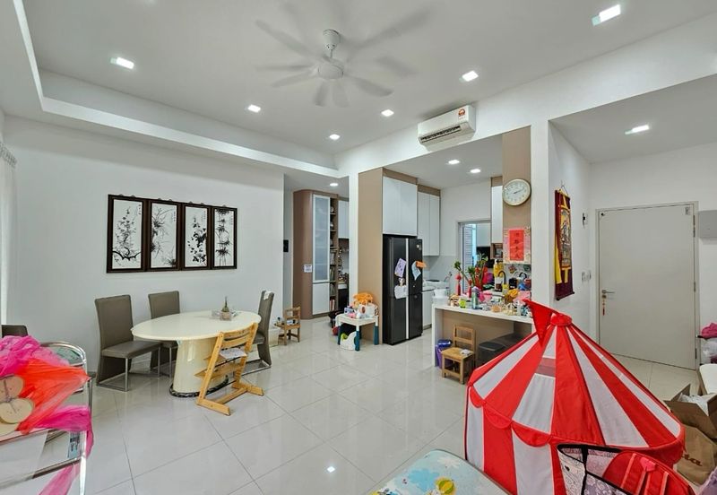 Residensi Emerald Damai (Emerald Hills) *