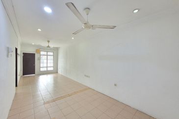 MURAH HOT 1 Storey Terrace @ Taman Pinggiran Cyber, Cyberjaya