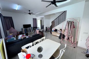 Elmera @ Setia Ecohill 2