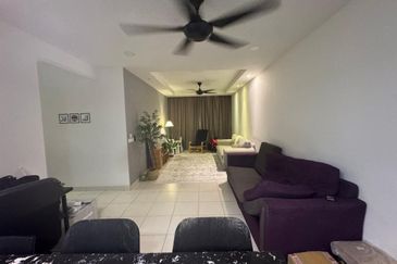 De Bayu Apartment @ Setia Alam