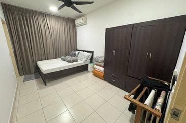 De Bayu Apartment @ Setia Alam