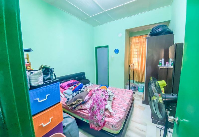  Semi D Terrace Taman Sri Bayu, Bagan Lalang, Sepang