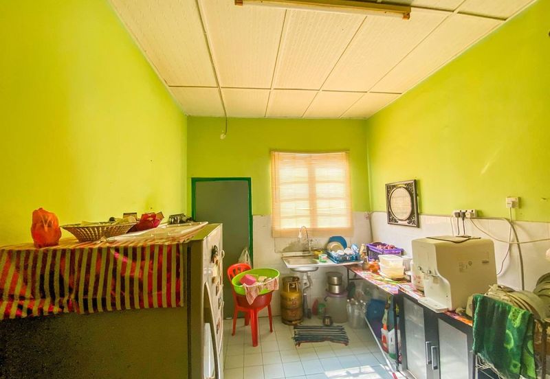  Semi D Terrace Taman Sri Bayu, Bagan Lalang, Sepang