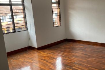 Canal Gardens, Kota Kemuning