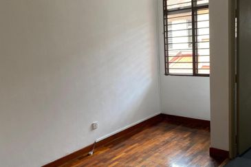 Canal Gardens, Kota Kemuning