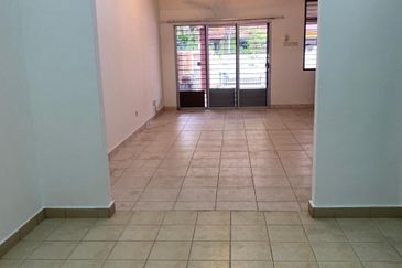 Canal Gardens, Kota Kemuning