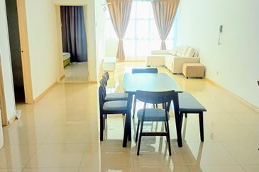 Vista Alam Serviced Apartment