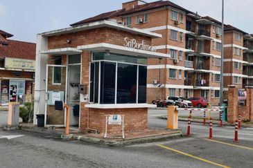 Alam Budiman Condominium (Pangsapuri Alam Budiman)