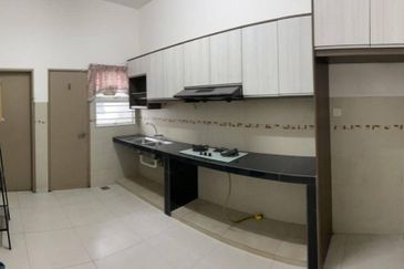 Ayu Impian, Alam Nusantara