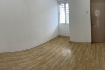 Ayu Impian, Alam Nusantara