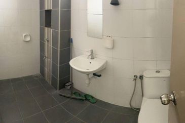 Ayu Impian, Alam Nusantara