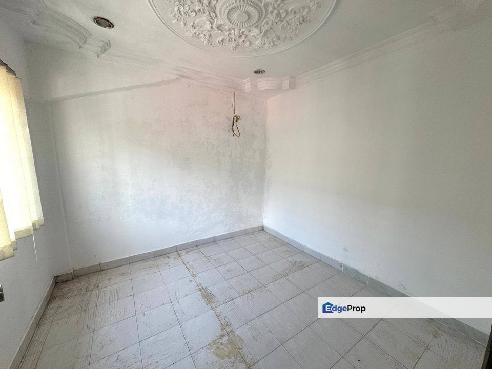 Shop apartment Jalan Bukit Permai 2 Bukit Permai Ampang, Selangor, Ampang