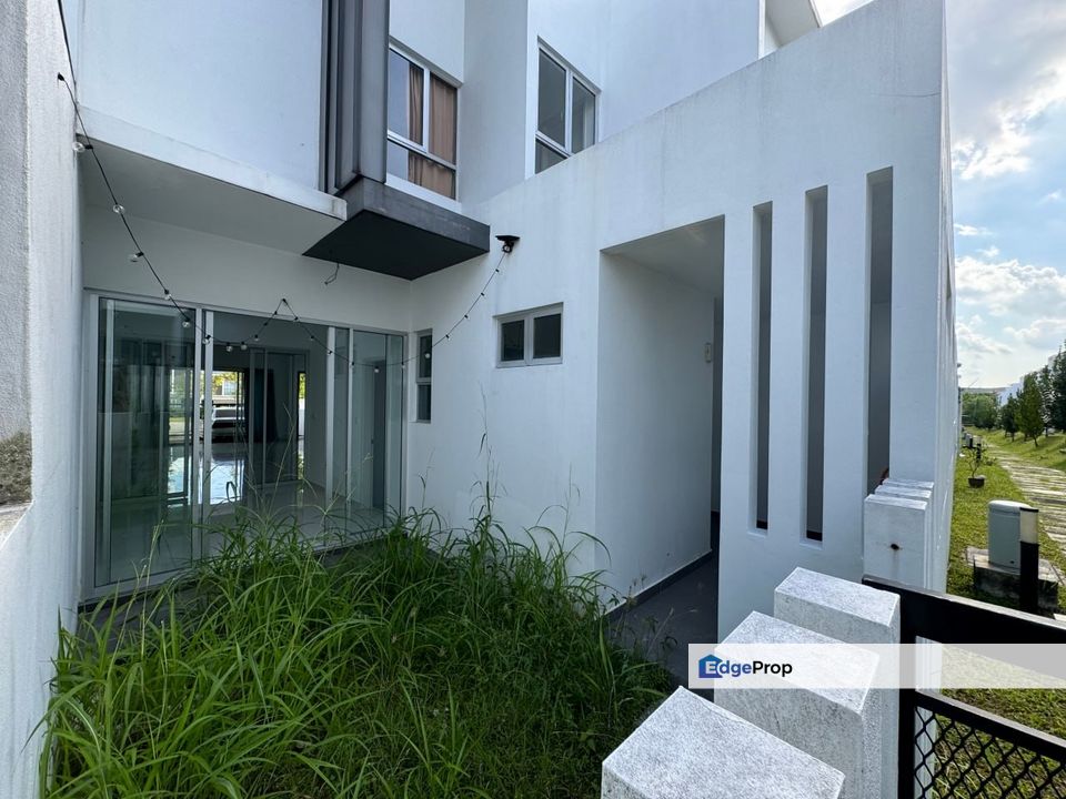  Superlink Double storey terrace Jalan DC 2 Danau Ceria  Bandar Gamuda Gardens Rawang, Selangor, Gombak