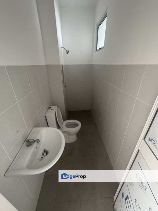 SINGLE STOREY TERRACE HOUSE Lorong Rimbun Aman 1 Rimbun Aman Seremban 2 Heights, Negeri Sembilan, Seremban