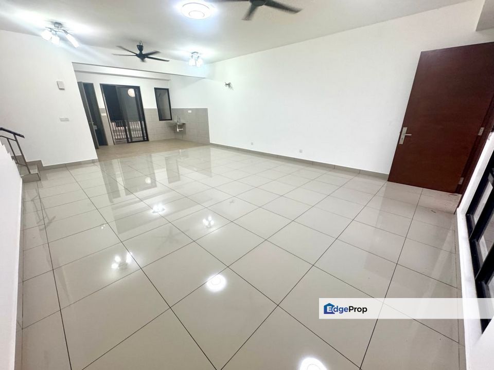 The Strata Townhouse Jalan Puteri 5A, Bandar Puteri Bangi, Selangor, Bangi